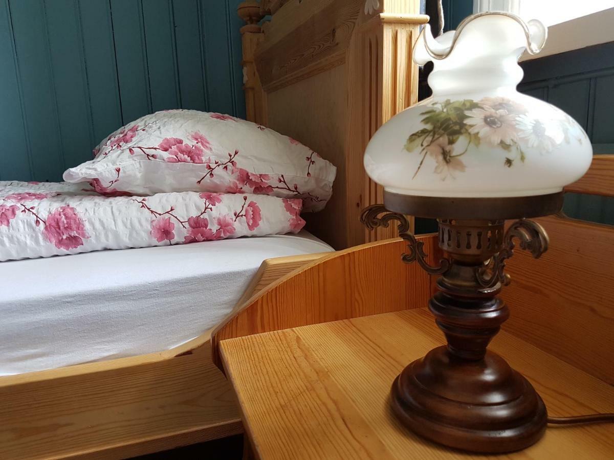 Guesthouse Gamli Bær Húsafell Extérieur photo